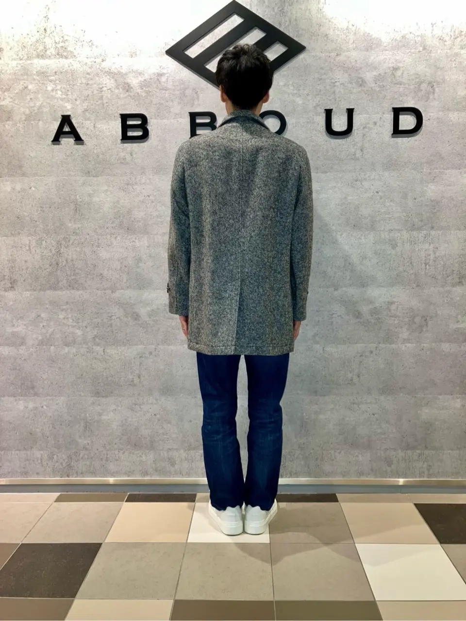 JOSEPH ABBOUD 足立 コーディネート画像