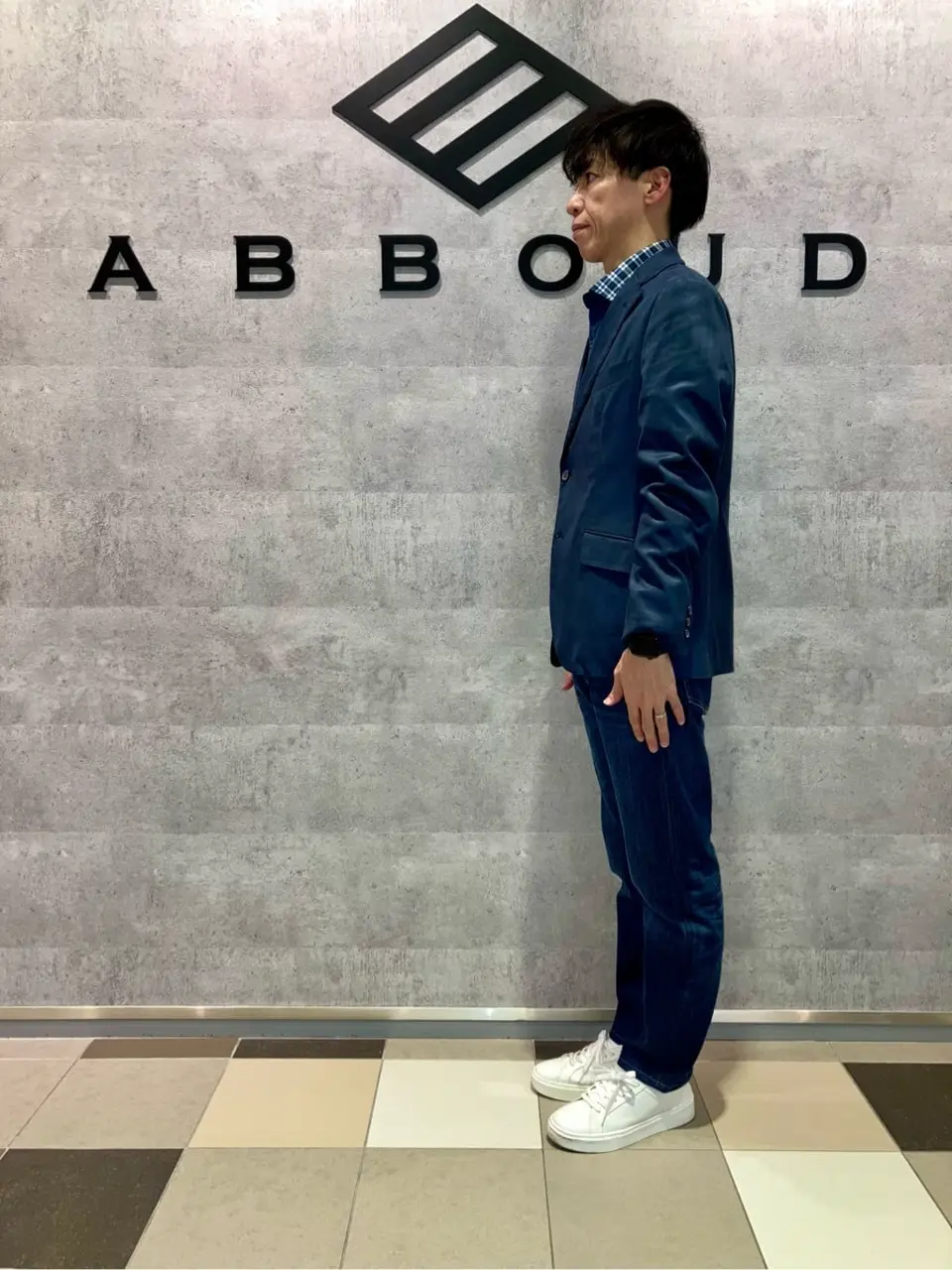 JOSEPH ABBOUD 足立 コーディネート画像