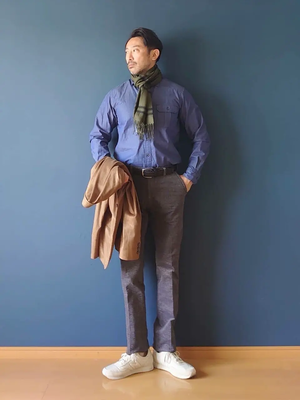 JOSEPH ABBOUD 安東 コーディネート画像