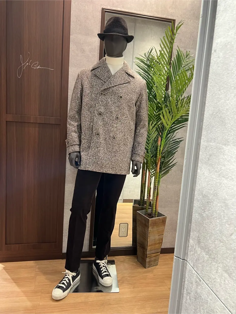 JOSEPH ABBOUD 上條 コーディネート画像