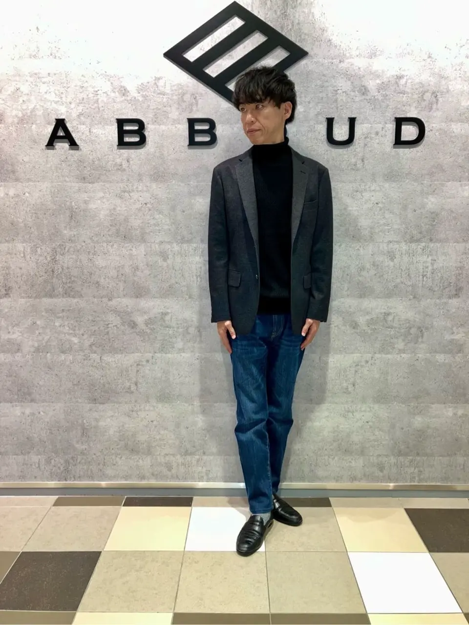 JOSEPH ABBOUD 足立 コーディネート画像