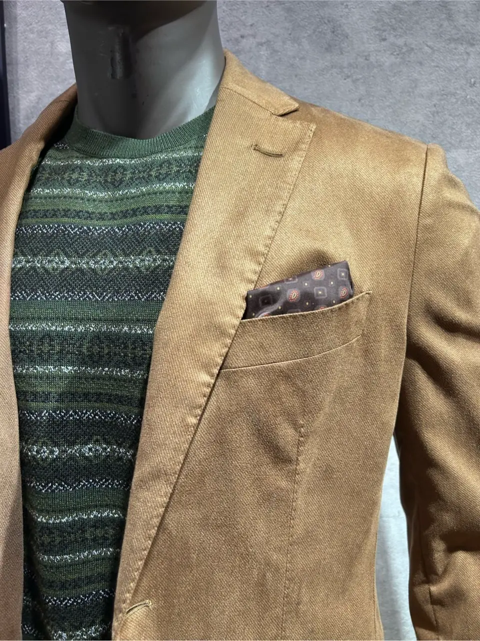 JOSEPH ABBOUD 二澤 コーディネート画像