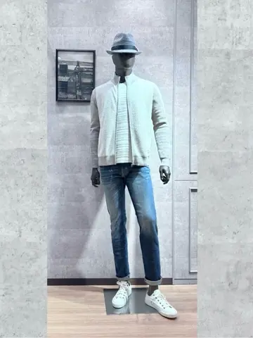 JOSEPH ABBOUD 二澤 コーディネート画像