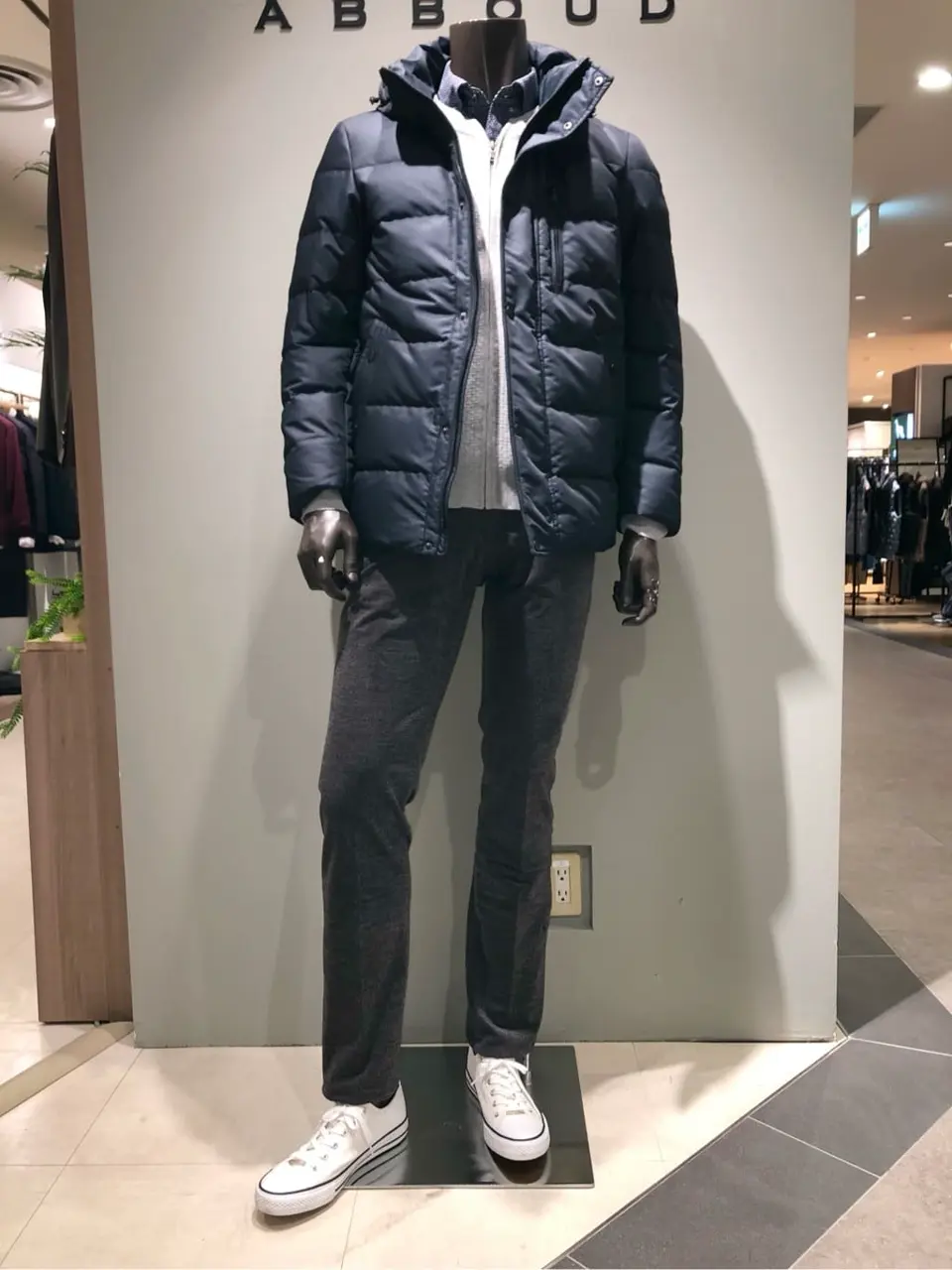 JOSEPH ABBOUD 川田 コーディネート画像