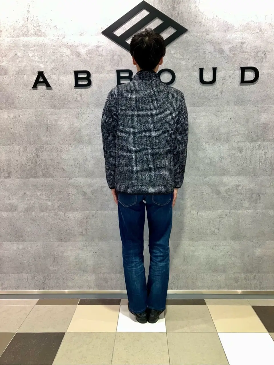 JOSEPH ABBOUD 足立 コーディネート画像