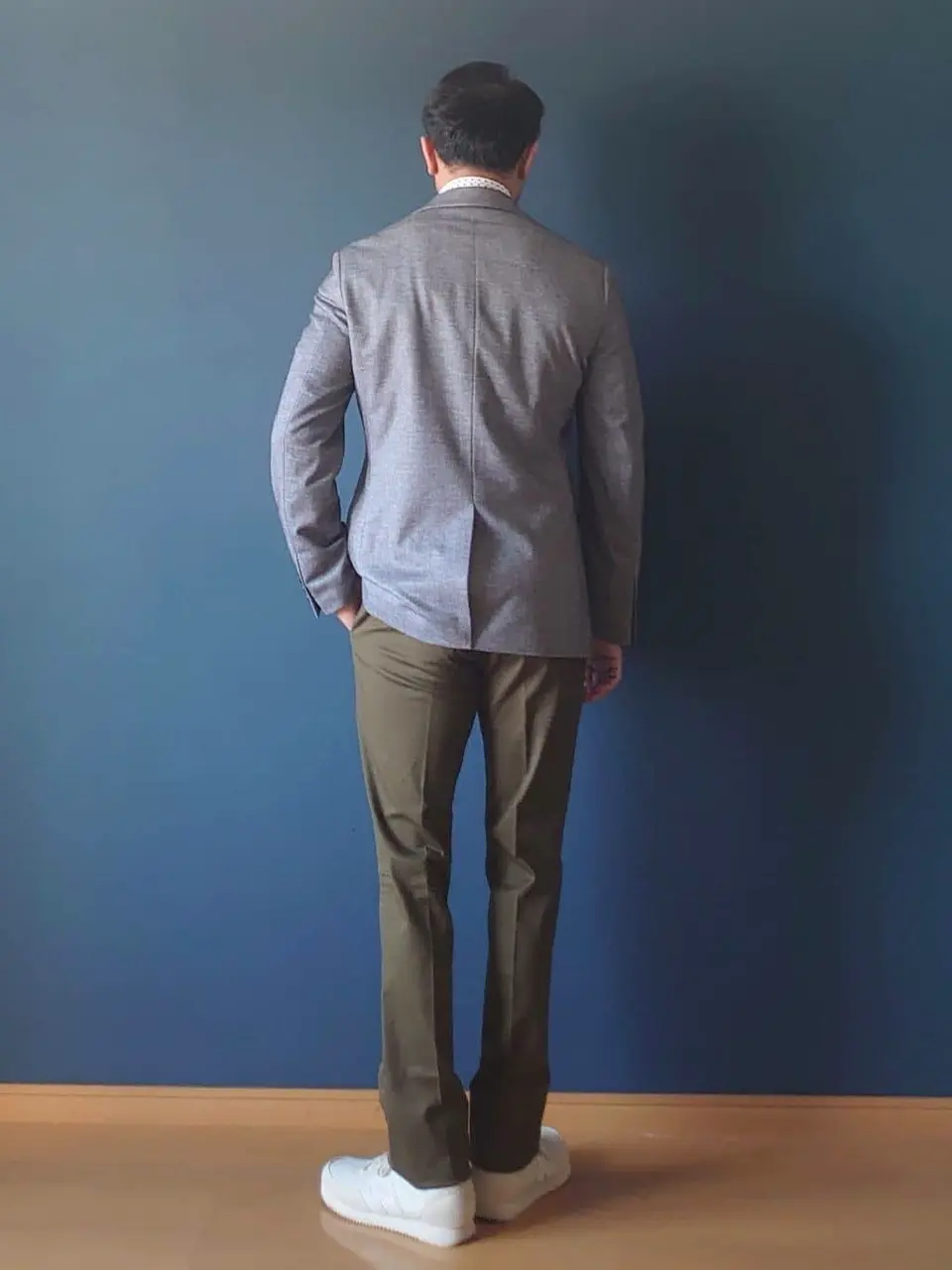 JOSEPH ABBOUD 安東 コーディネート画像