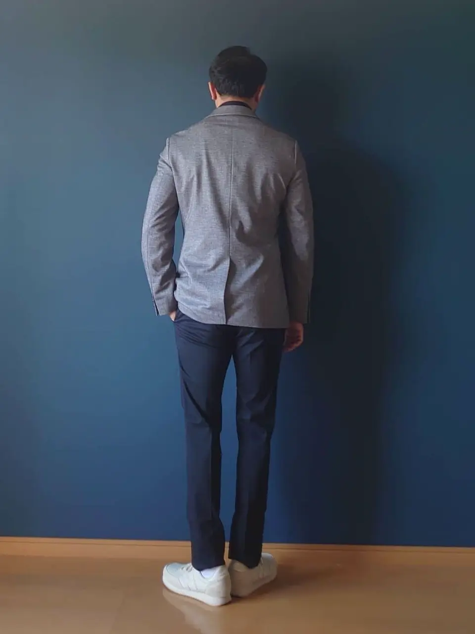 JOSEPH ABBOUD 安東 コーディネート画像