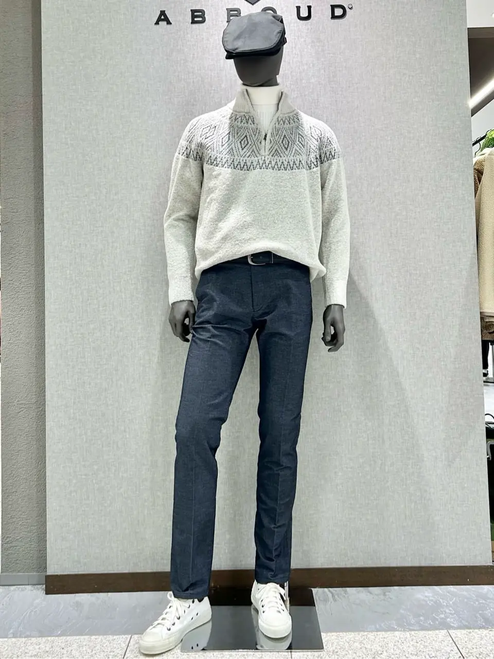 JOSEPH ABBOUD 上田 コーディネート画像