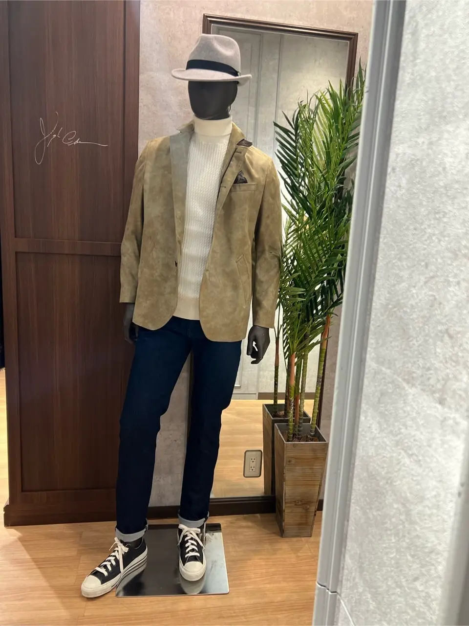 JOSEPH ABBOUD 上條 コーディネート画像