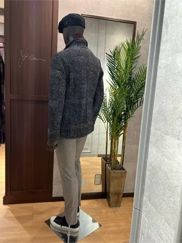 JOSEPH ABBOUD 上條 コーディネート画像