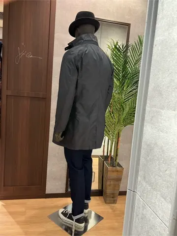 JOSEPH ABBOUD 上條 コーディネート画像