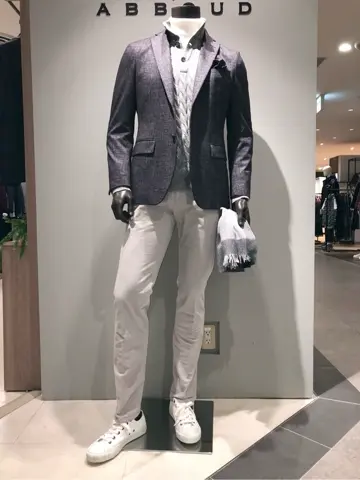 JOSEPH ABBOUD 川田 コーディネート画像