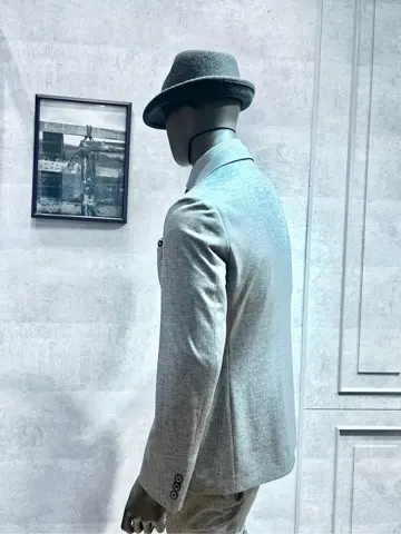 JOSEPH ABBOUD 二澤 コーディネート画像