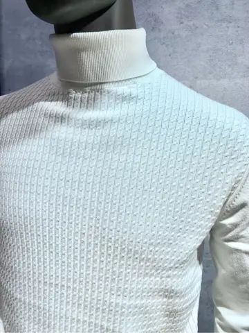 JOSEPH ABBOUD 二澤 コーディネート画像