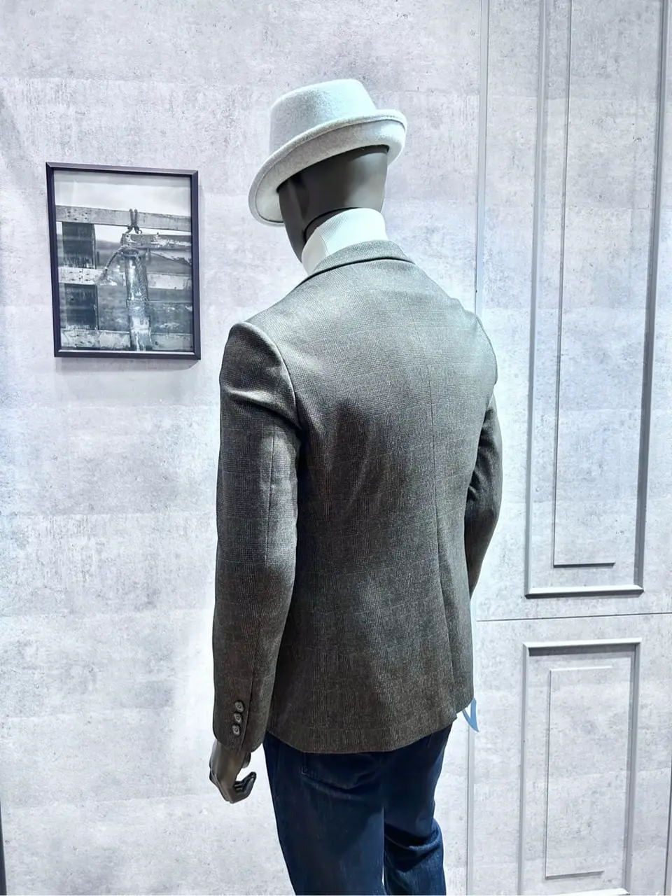 JOSEPH ABBOUD 二澤 コーディネート画像