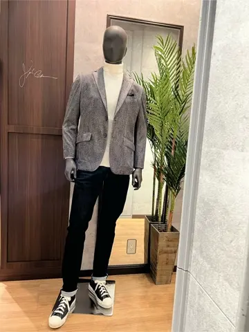 JOSEPH ABBOUD 上條 コーディネート画像