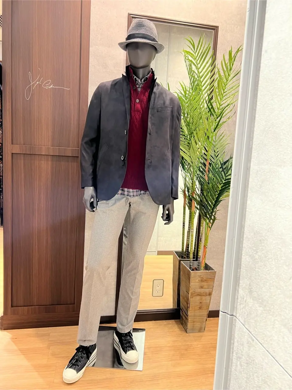 JOSEPH ABBOUD 上條 コーディネート画像