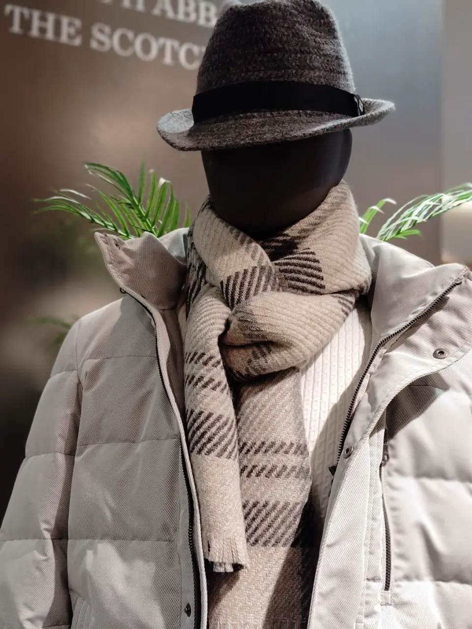 JOSEPH ABBOUD 中島 コーディネート画像