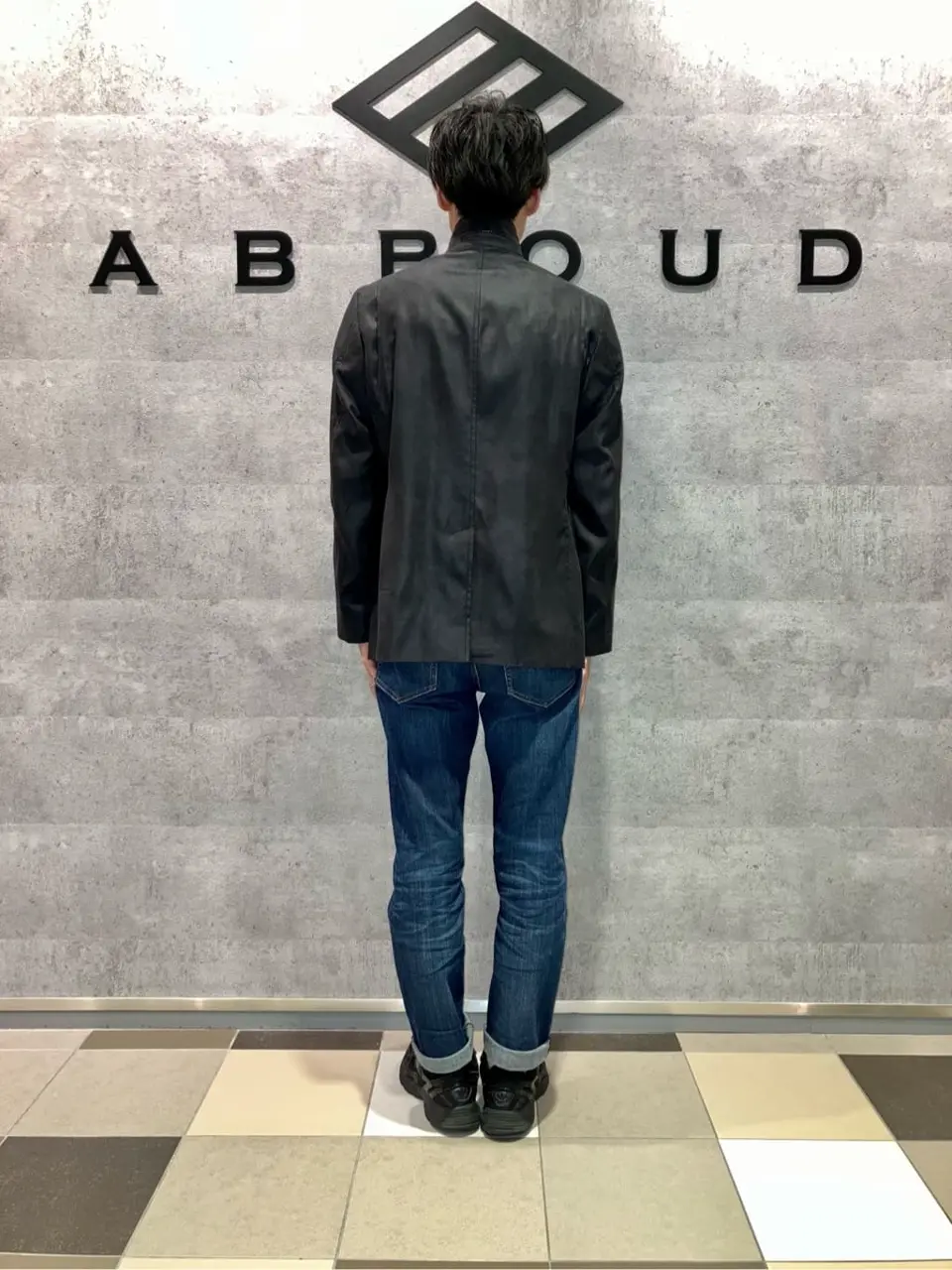 JOSEPH ABBOUD 足立 コーディネート画像