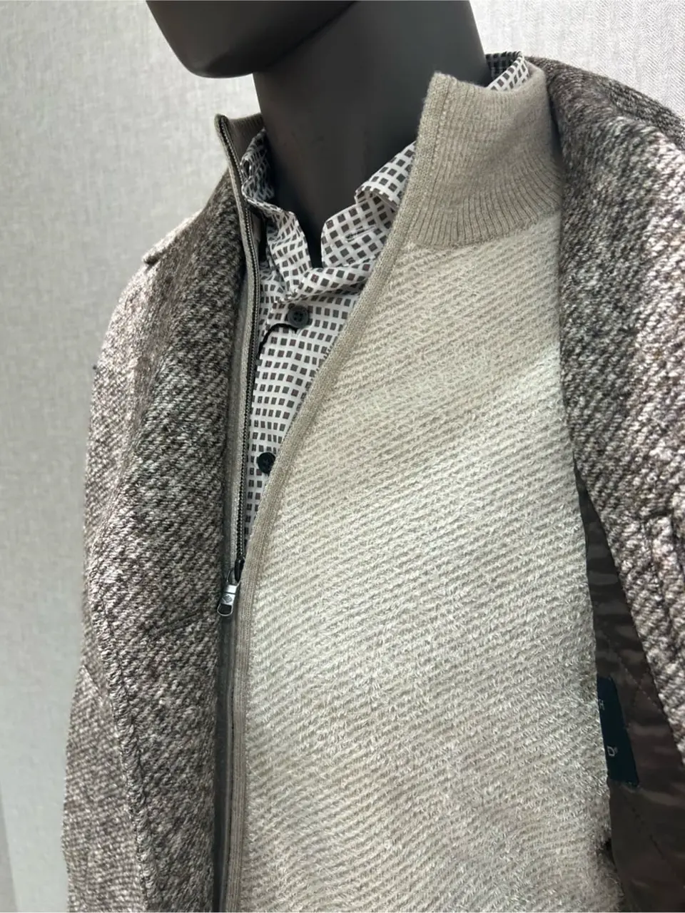 JOSEPH ABBOUD 上田 コーディネート画像