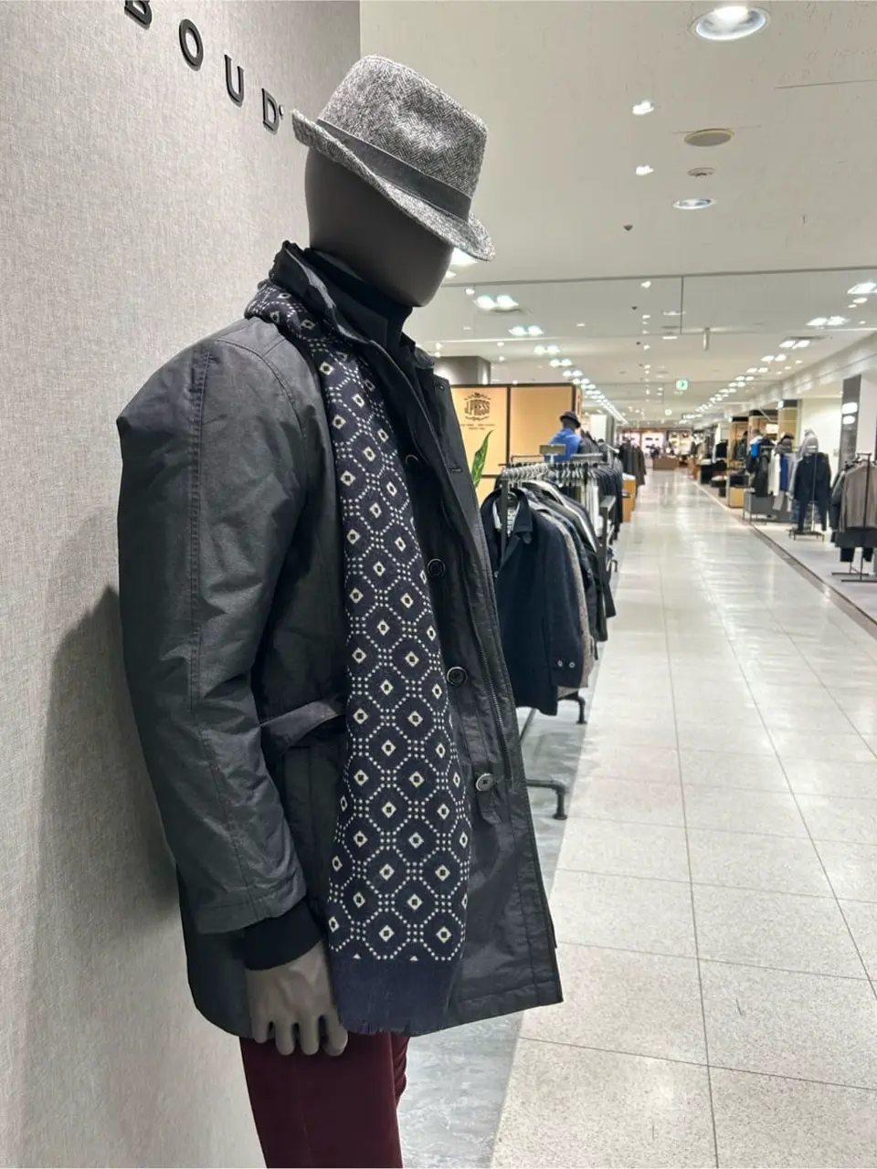 JOSEPH ABBOUD 上田 コーディネート画像