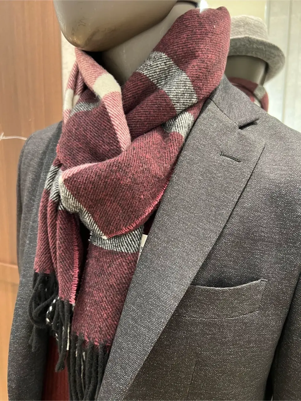 JOSEPH ABBOUD 上條 コーディネート画像