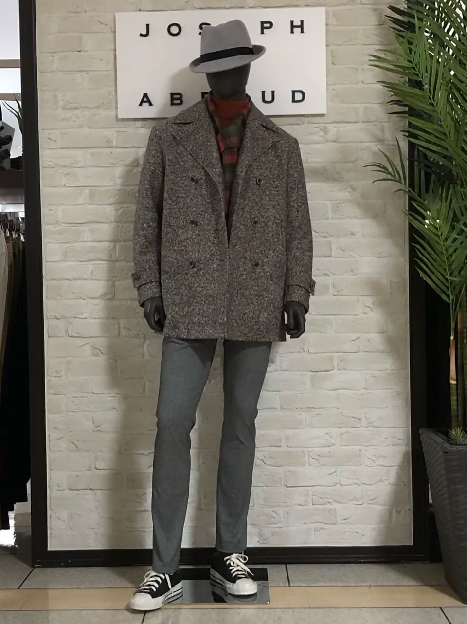 JOSEPH ABBOUD 山口 コーディネート画像