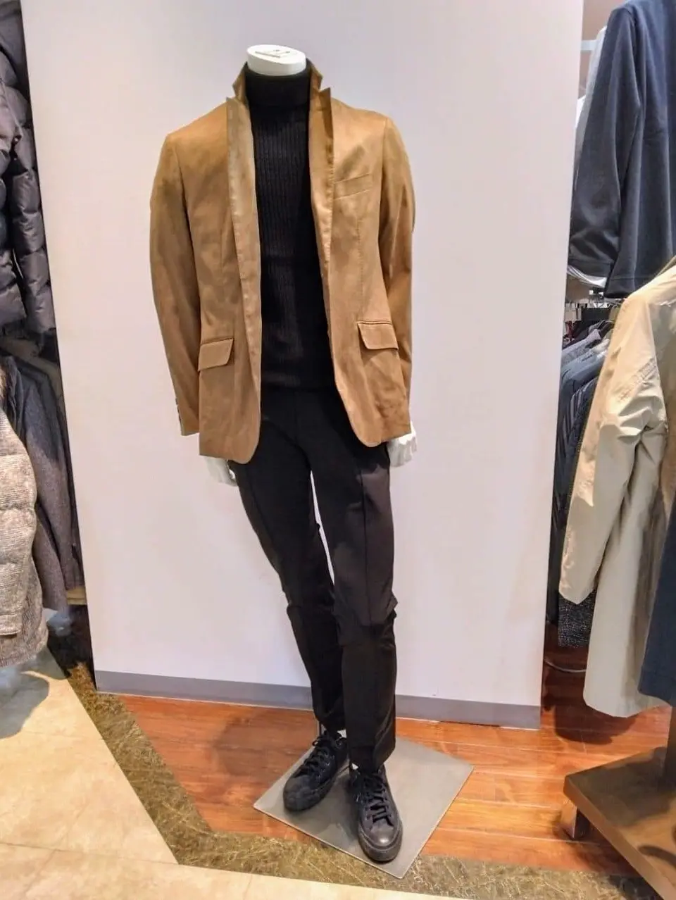 JOSEPH ABBOUD 　伊丹 コーディネート画像