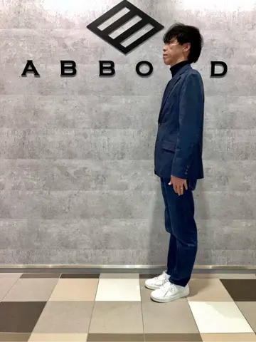 JOSEPH ABBOUD 足立 コーディネート画像