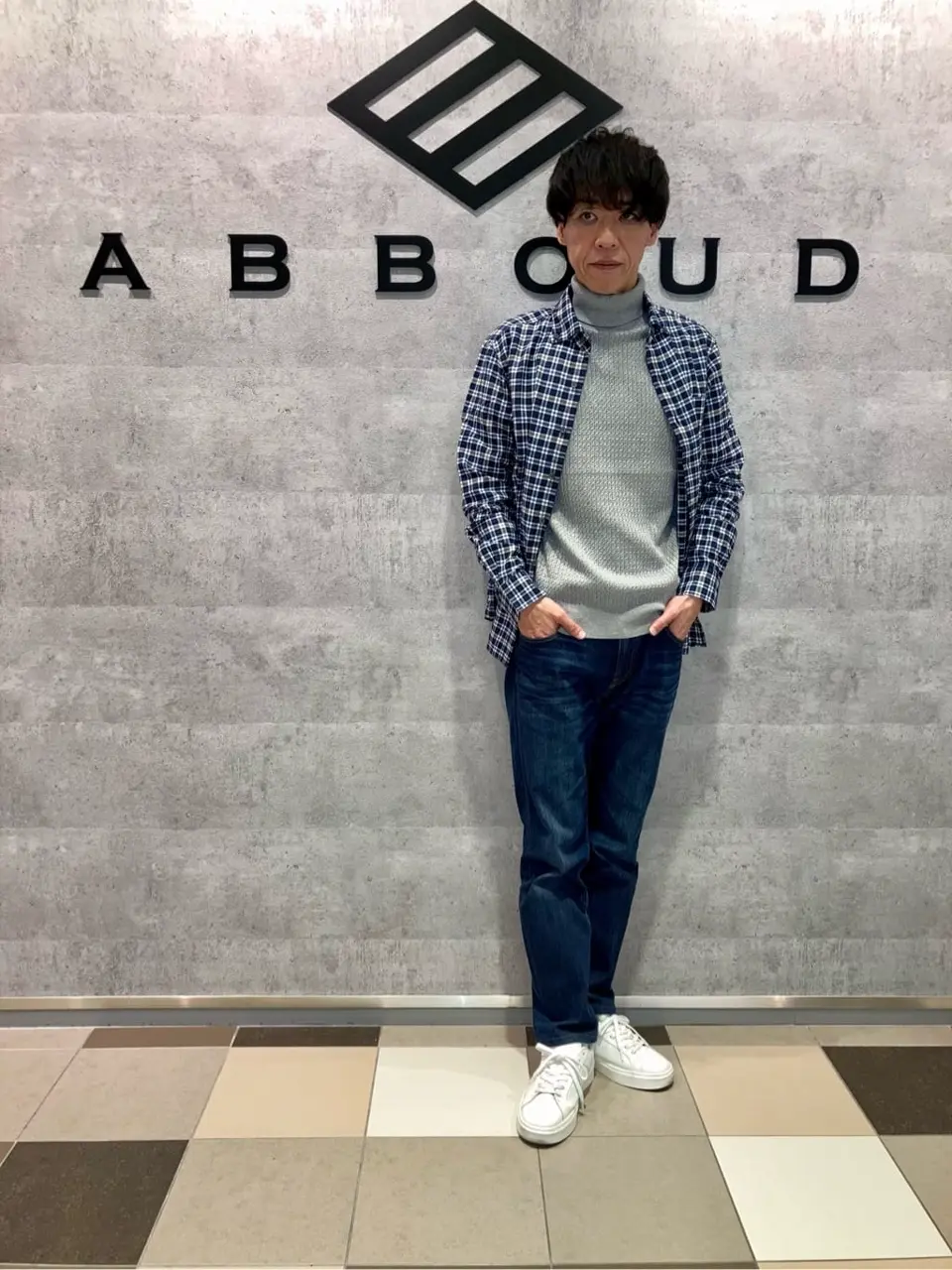 JOSEPH ABBOUD 足立 コーディネート画像