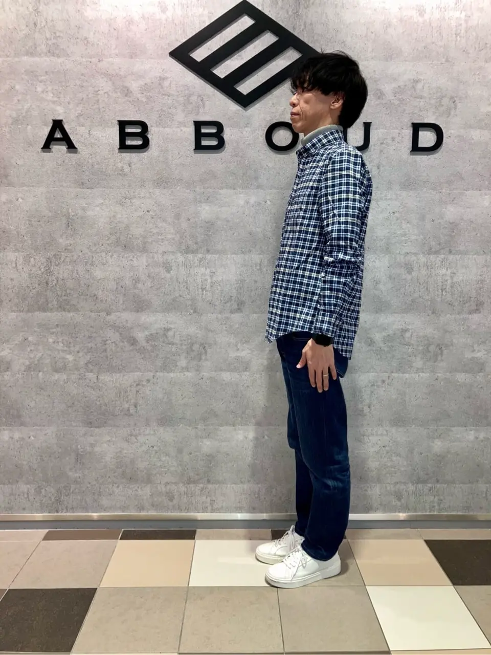 JOSEPH ABBOUD 足立 コーディネート画像