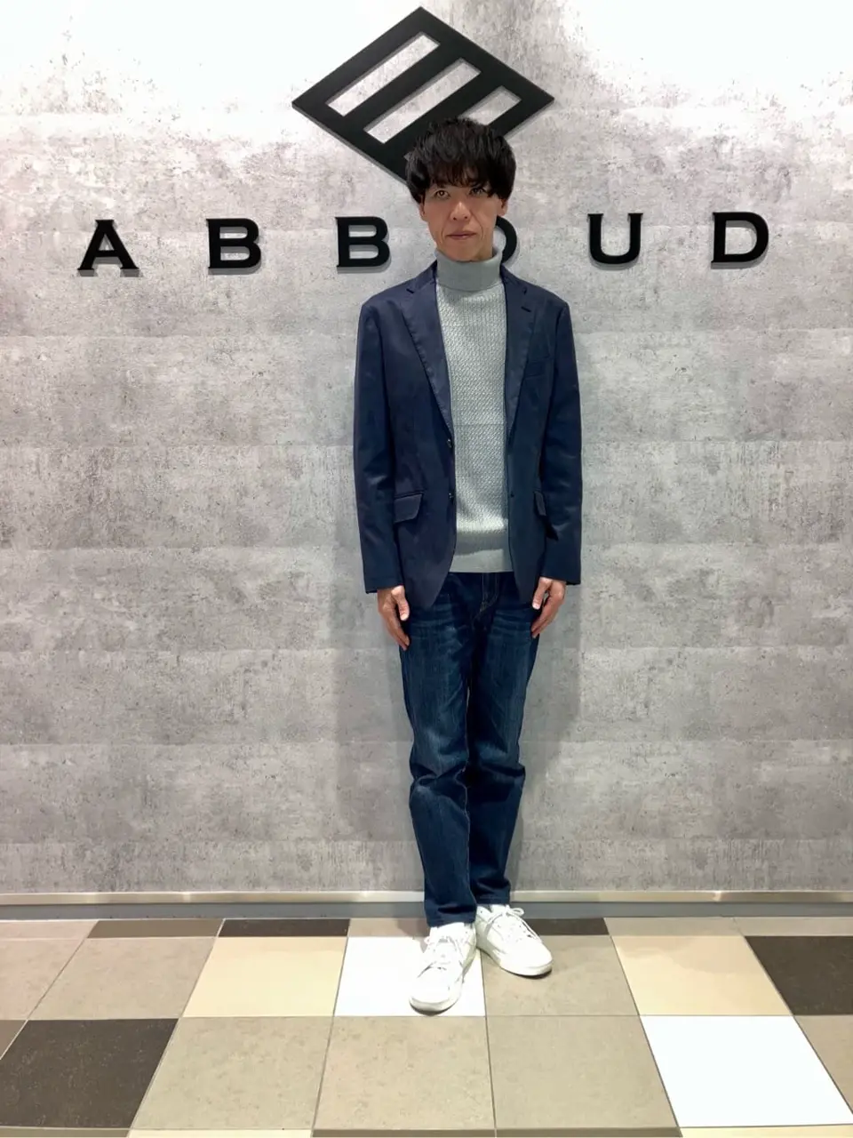 JOSEPH ABBOUD 足立 コーディネート画像