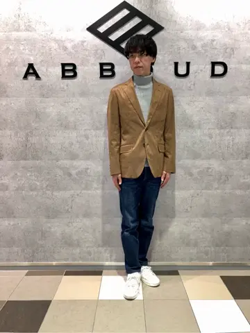 JOSEPH ABBOUD 足立 コーディネート画像