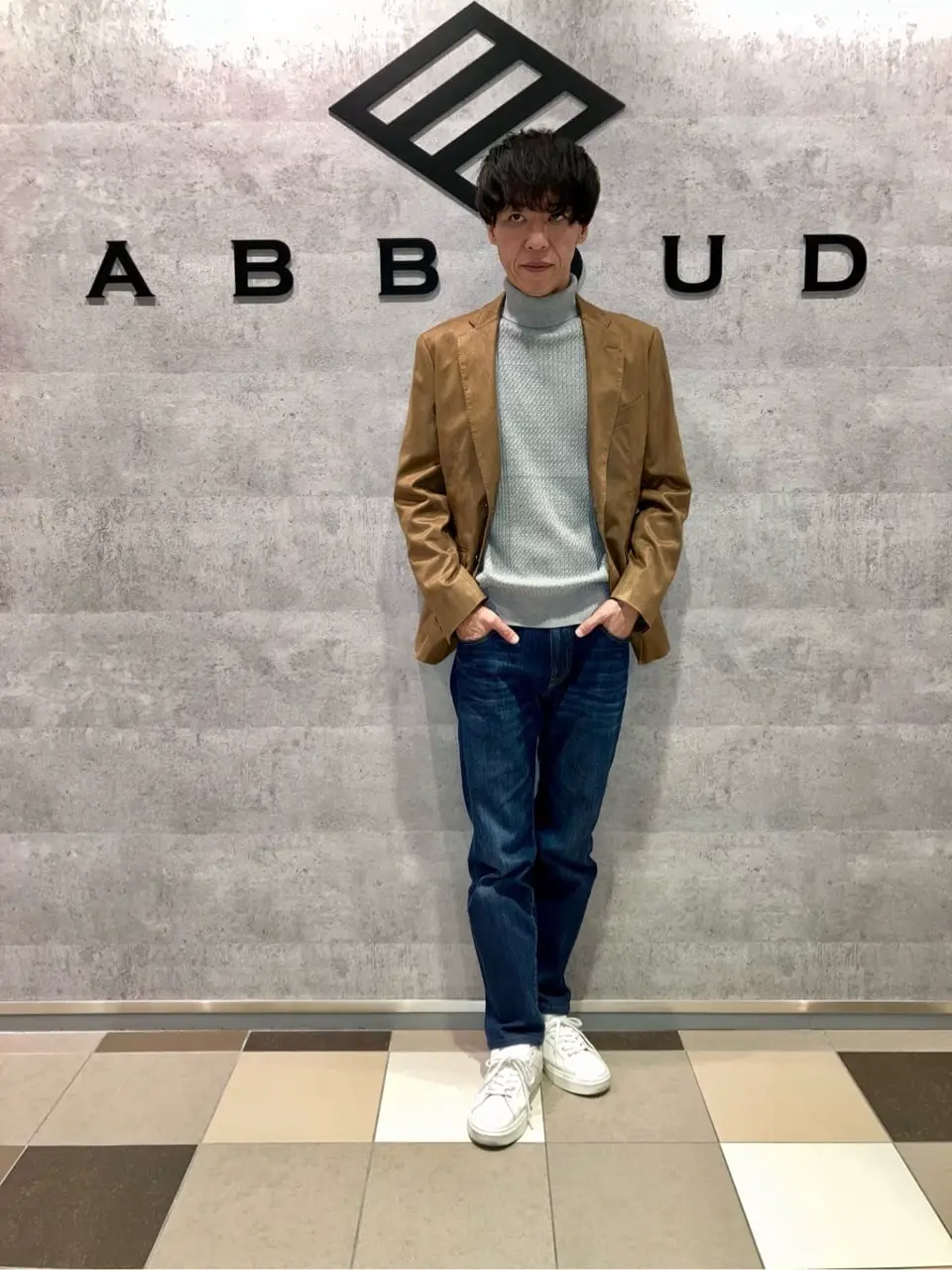 JOSEPH ABBOUD 足立 コーディネート画像