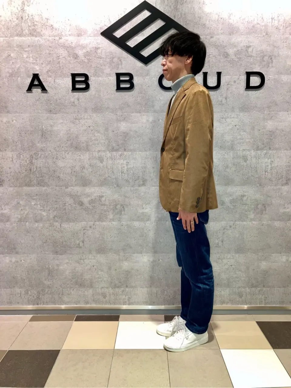 JOSEPH ABBOUD 足立 コーディネート画像