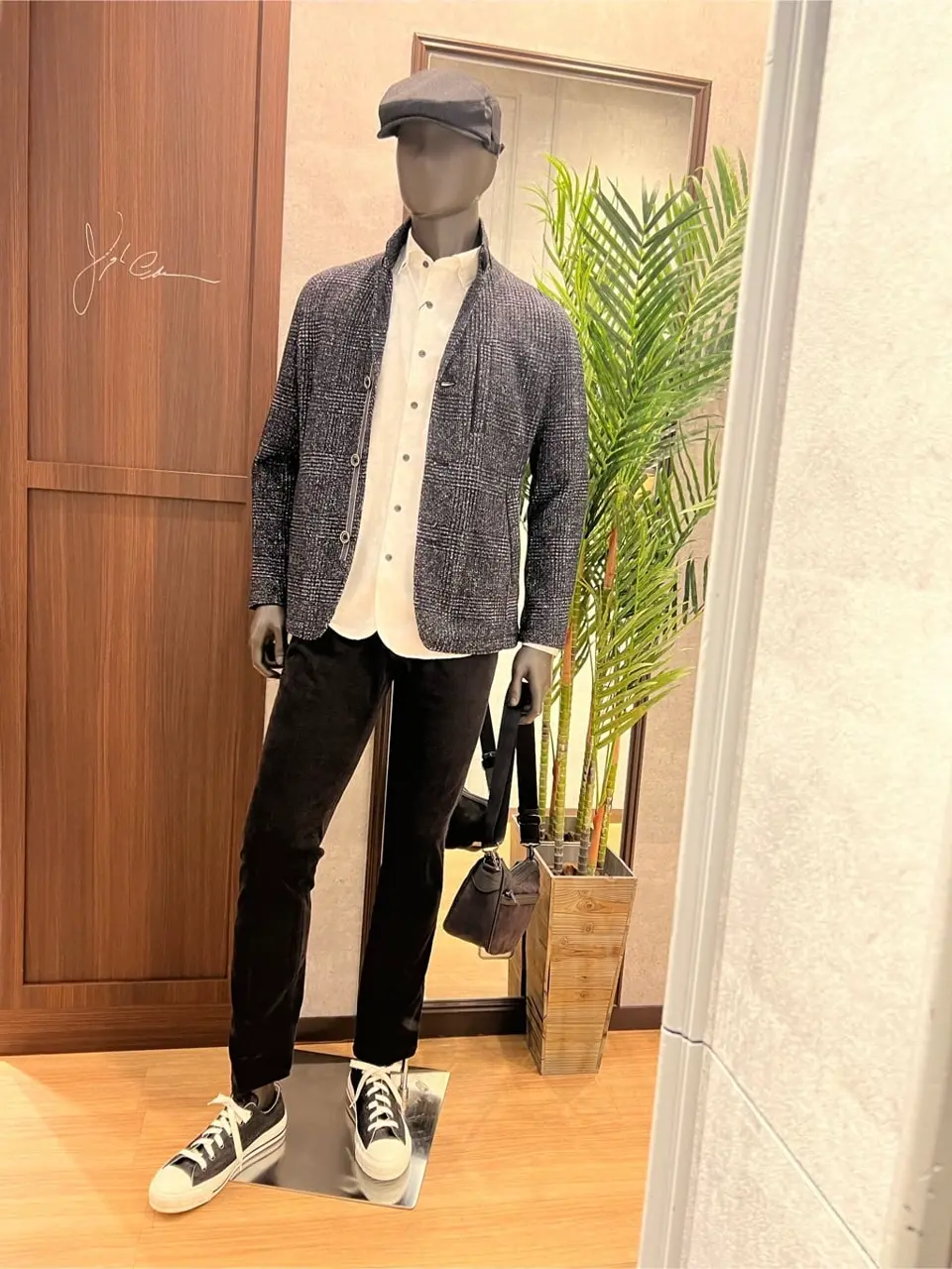 JOSEPH ABBOUD 上條 コーディネート画像