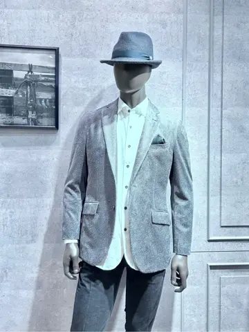 JOSEPH ABBOUD 二澤 コーディネート画像