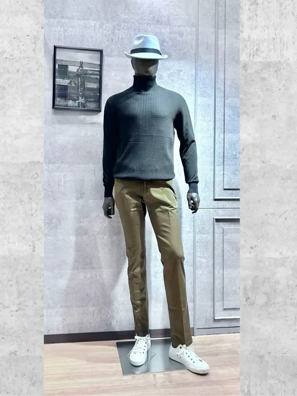 JOSEPH ABBOUD 二澤 コーディネート画像