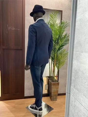 JOSEPH ABBOUD 上條 コーディネート画像