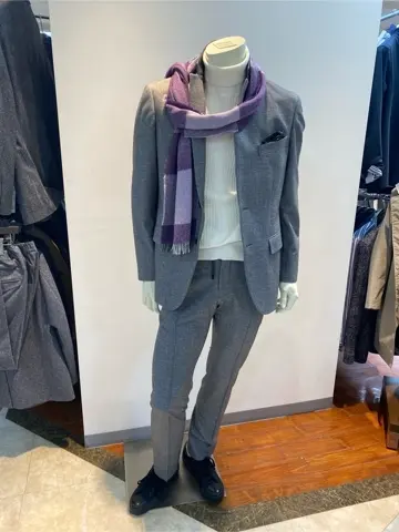 JOSEPH ABBOUD 坪井 コーディネート画像