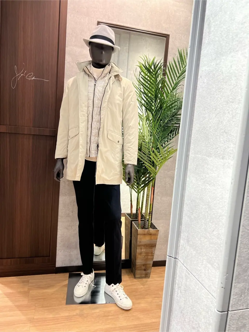 JOSEPH ABBOUD 上條 コーディネート画像