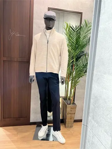 JOSEPH ABBOUD 上條 コーディネート画像