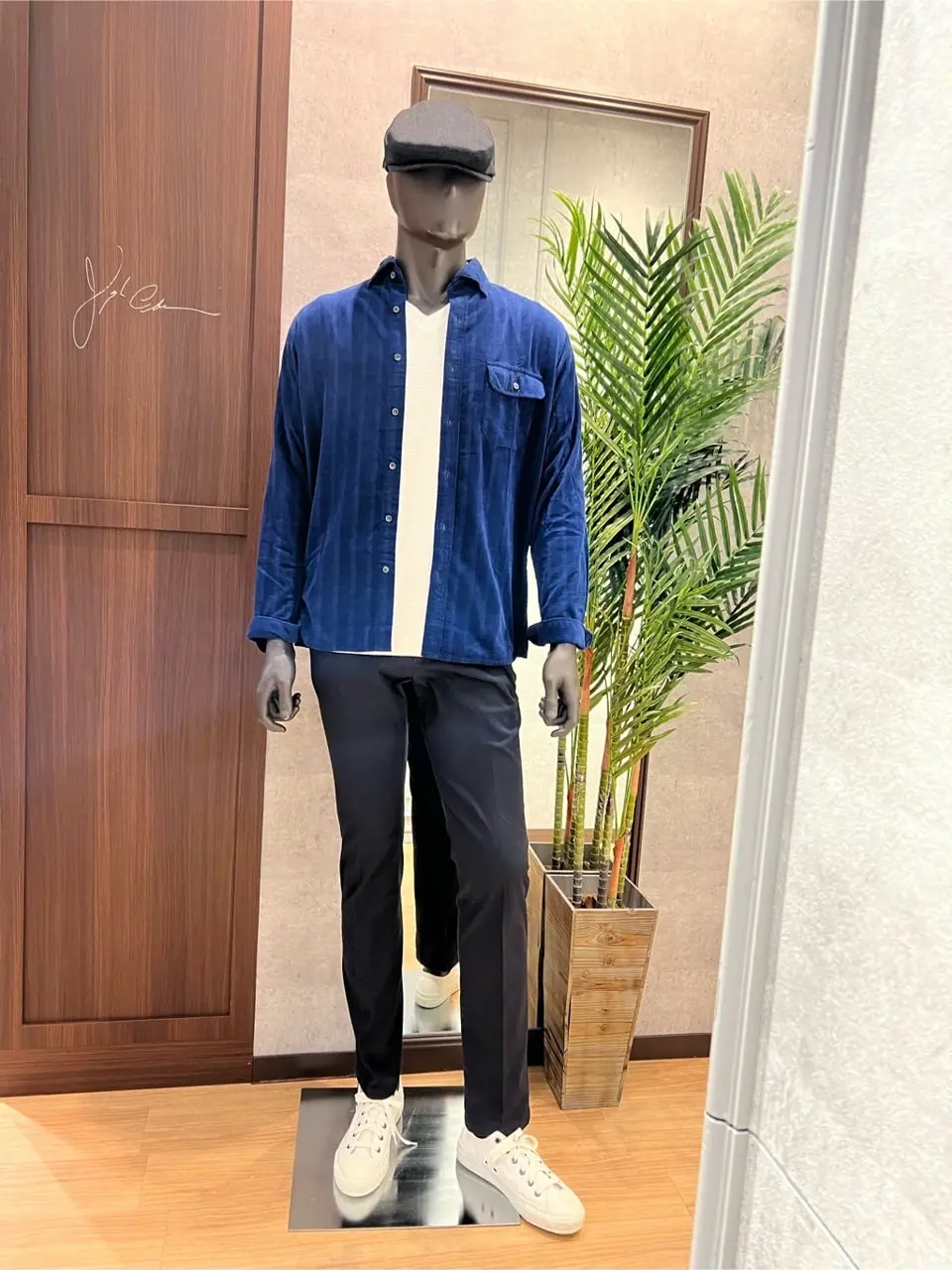 JOSEPH ABBOUD 上條 コーディネート画像