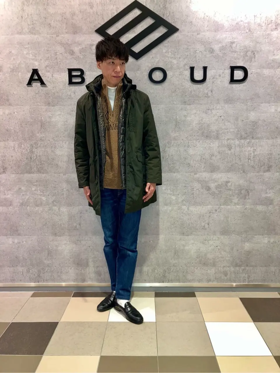 JOSEPH ABBOUD 足立 コーディネート画像