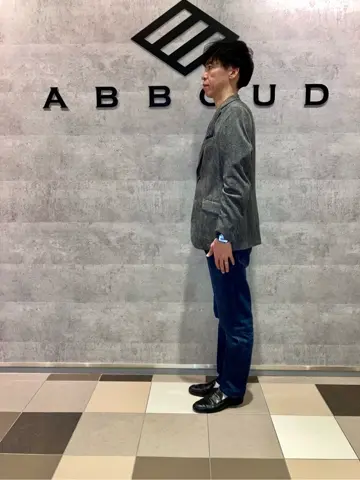 JOSEPH ABBOUD 足立 コーディネート画像