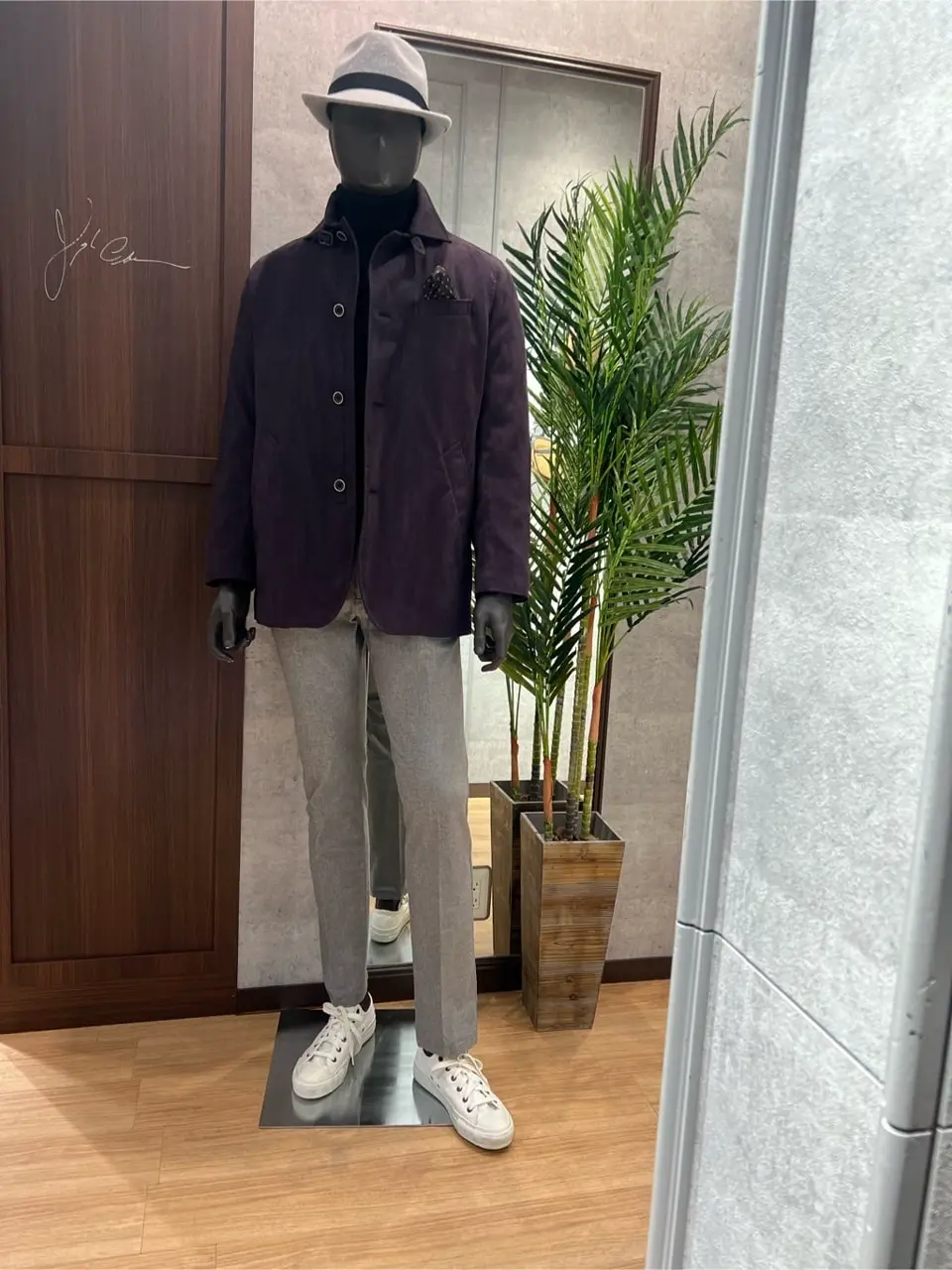 JOSEPH ABBOUD 上條 コーディネート画像