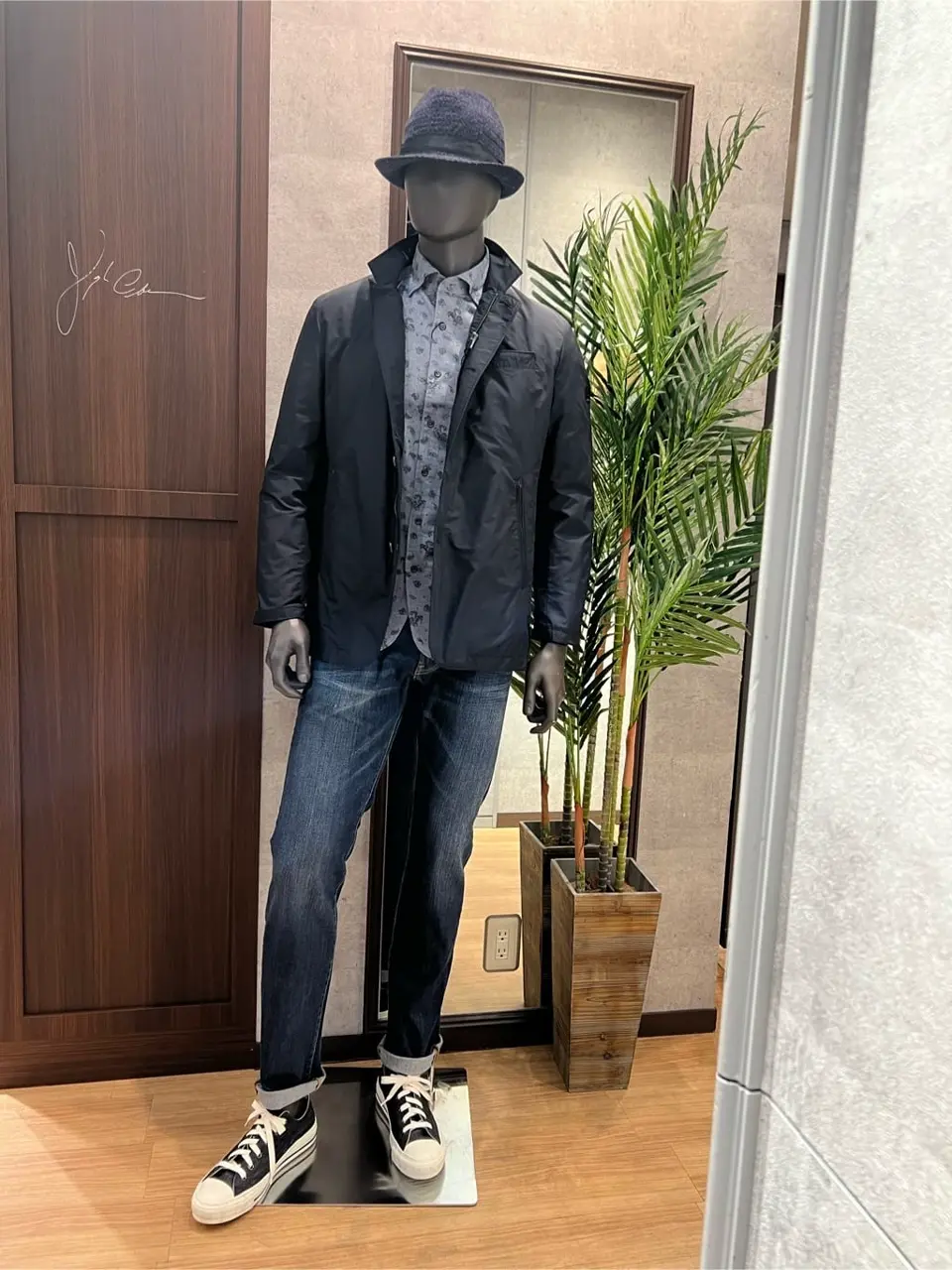 JOSEPH ABBOUD 上條 コーディネート画像