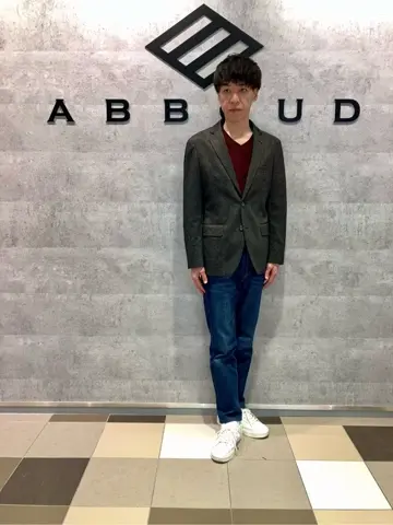 JOSEPH ABBOUD 足立 コーディネート画像