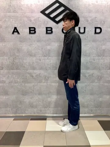 JOSEPH ABBOUD 足立 コーディネート画像