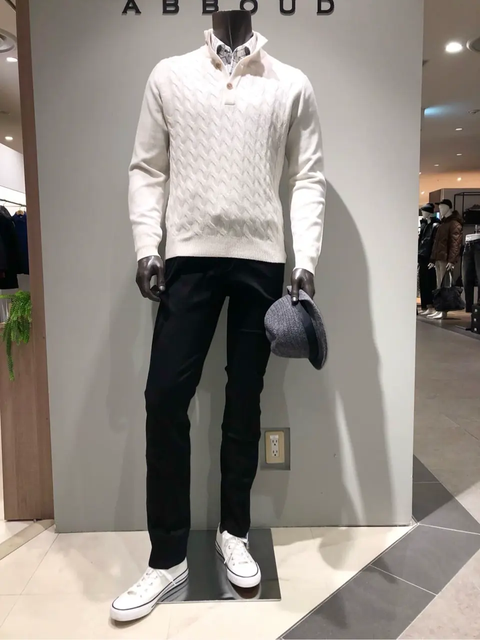 JOSEPH ABBOUD 川田 コーディネート画像